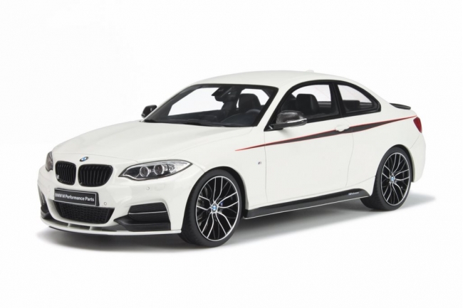 GT Spirit 1/18 BMW M 235I M Performance 2014 White